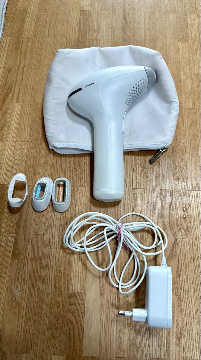 Sonstige Körperpflege: Philips Lumea Prestige Haarentfernungsgerät – Gebraucht aus Rehetobel von p_h_2rdn