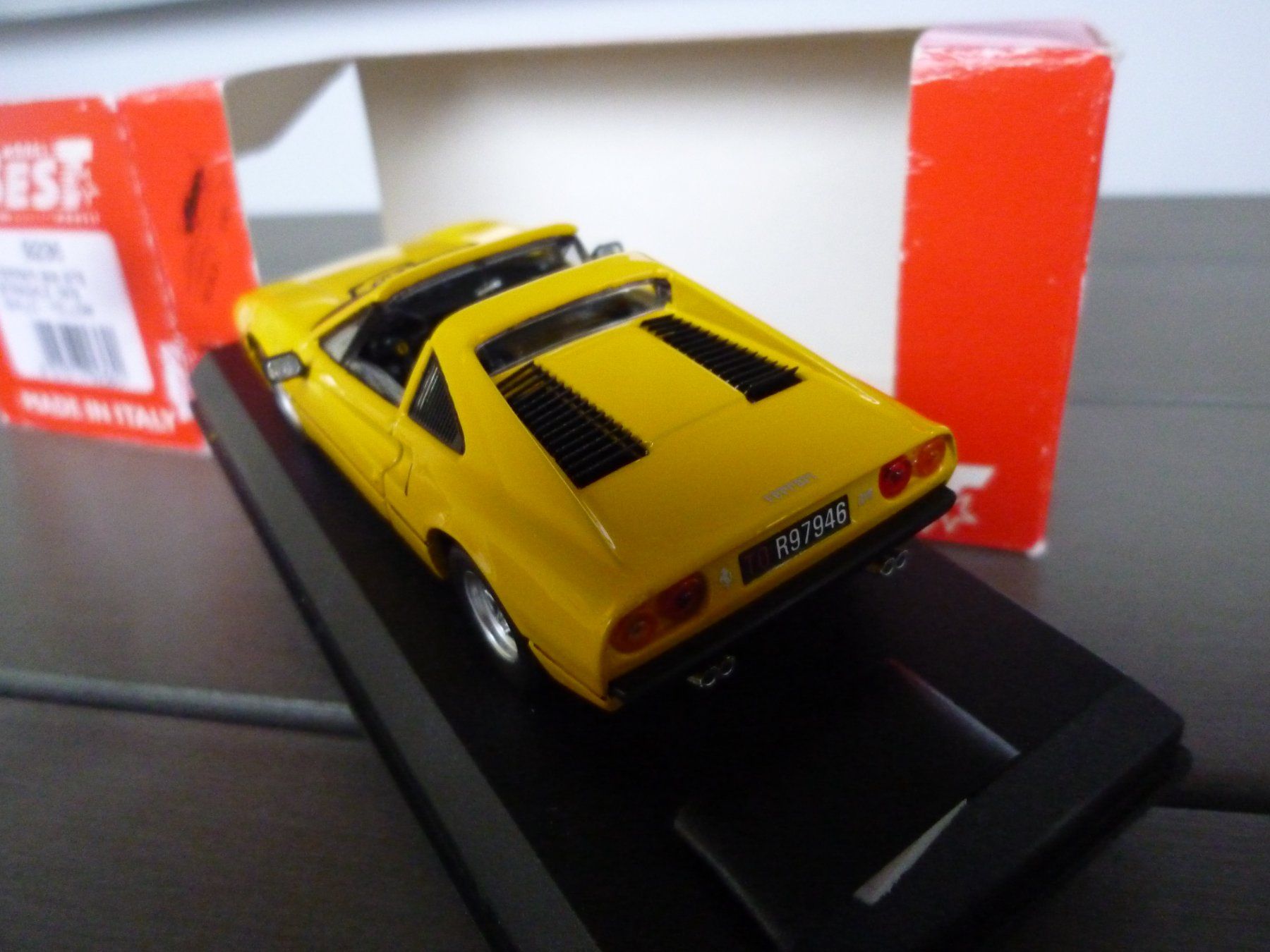 Ferrari Modellini d'auto: Ferrari 308 GTS (Stradale 1978) – Nuovo e nell'imballaggio originale da Flawil venduto da Imperiosud 2