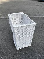 Treppenkorb geflochten