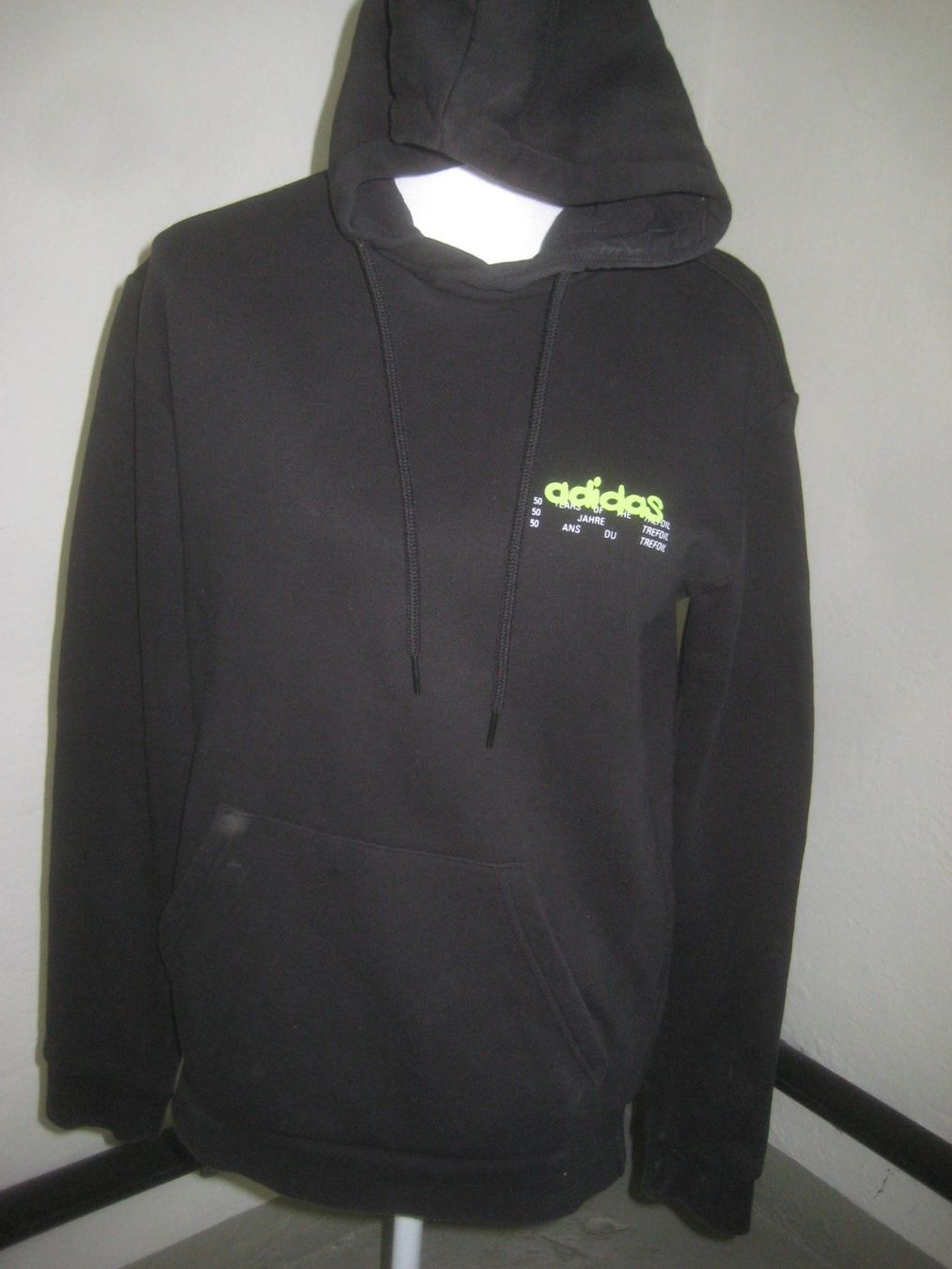 Adidas Pullover & Sweatshirts: KAPUZEN   PULLOVER  ADIDAS – Gebraucht aus Uster von flocke1
