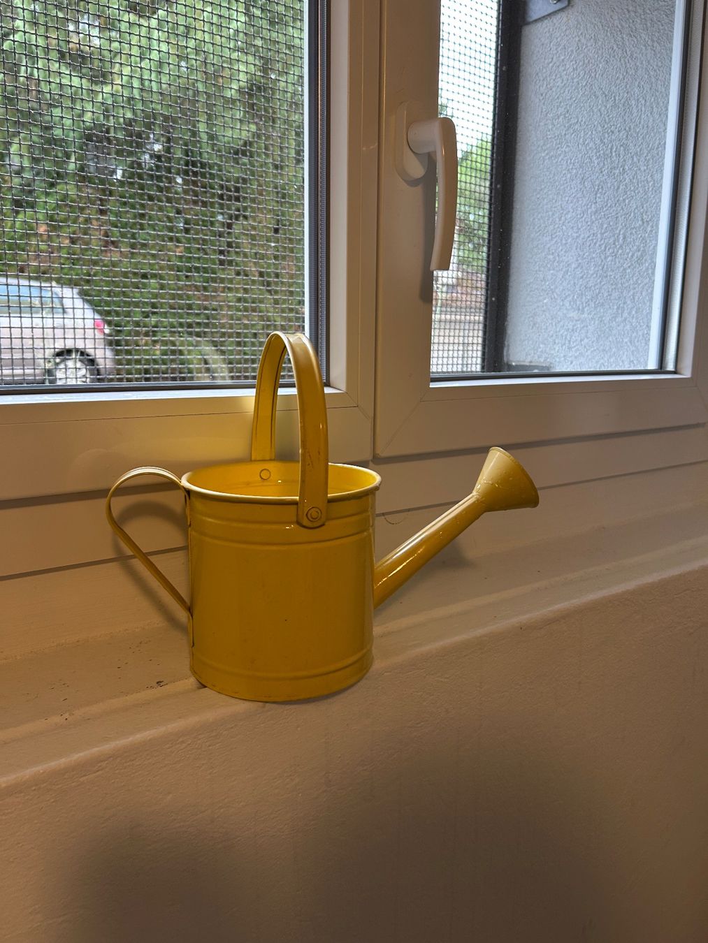 Humidifier & Arroser: Gelbe Giesskanne aus Metall – D'occasion à Wabern par belka72 3