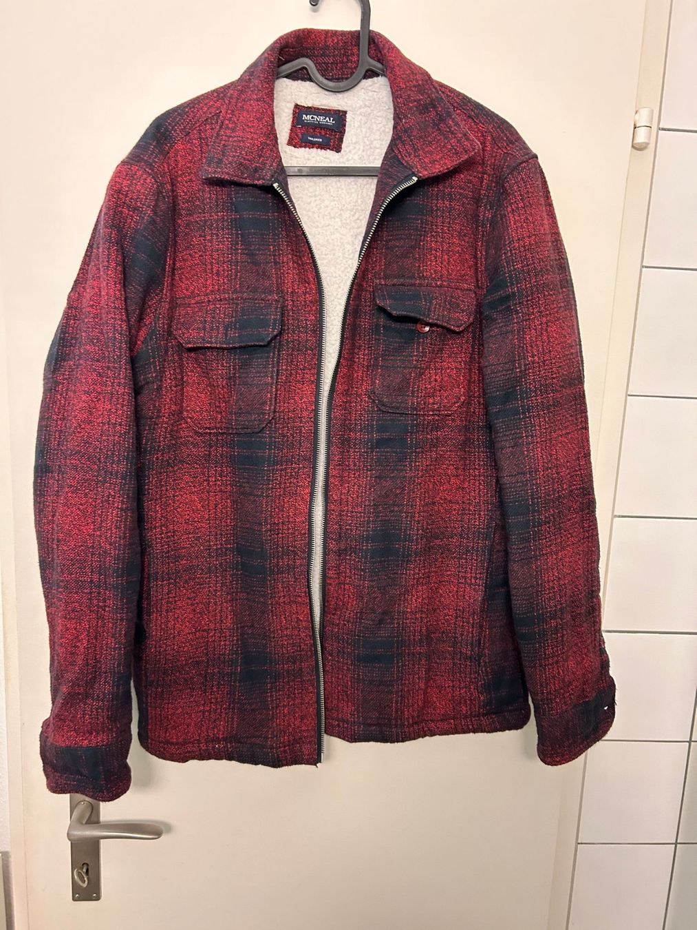 Jacken: Jacke – Gebraucht aus Zürich von Yvo619