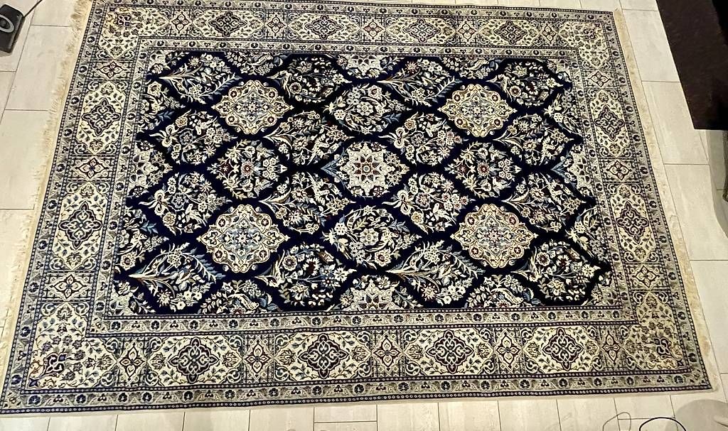 Tappeti: Nain Perserteppich handgeknüpft mit Seide – Usato da Niederrohrdorf venduto da Dameischdr