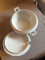 Schüssel Porzellan weiss mit Deckel oval guter Zustand