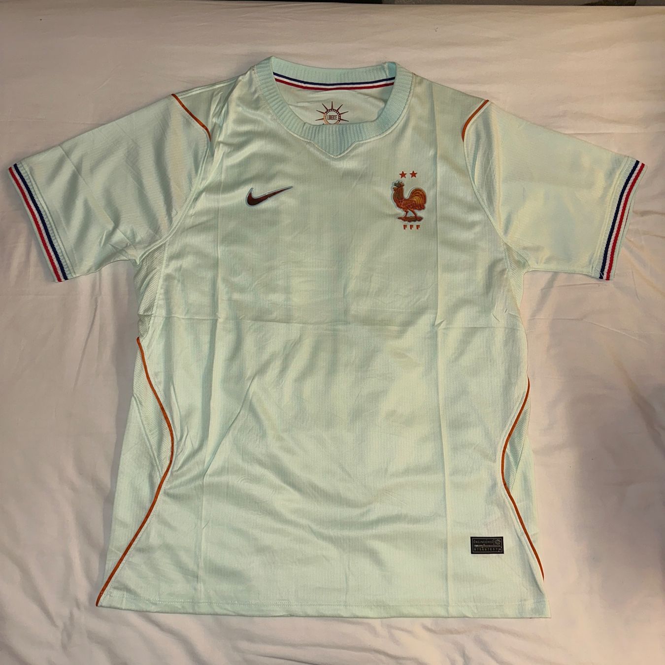 Nike Maillots de corps & Pantalons: Frankreich Trikot Grösse L – Neuf (Voir description) à Liestal par tha_dg6j