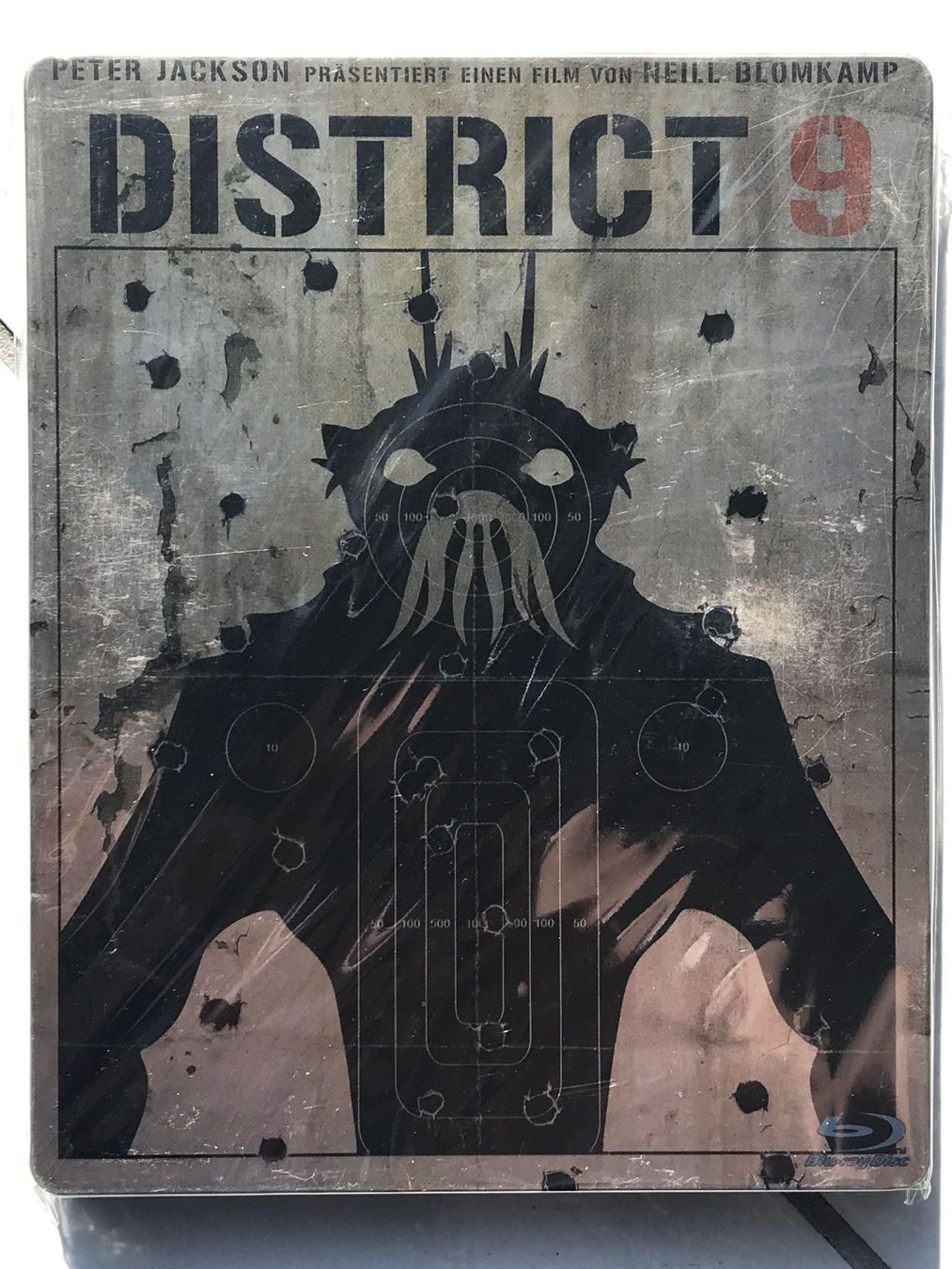 Tutti i DVDs: District 9 _ Bluray Steelbook – Usato da Läufelfingen venduto da Badvision