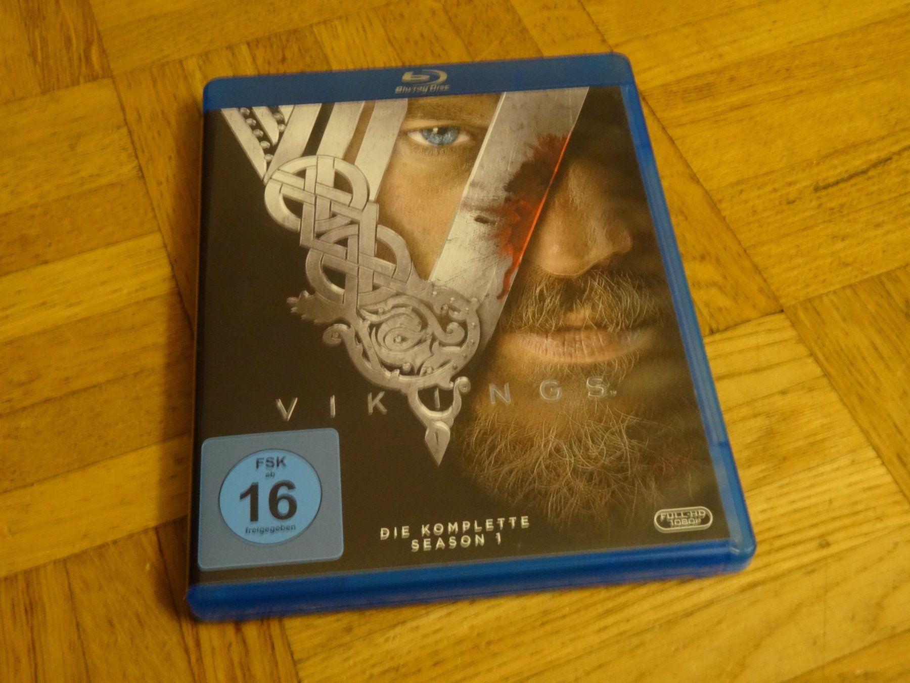 Tutti i DVDs: Vikings Staffel 1 (Blu-ray) – Usato da Olten venduto da Disc-Verkauf