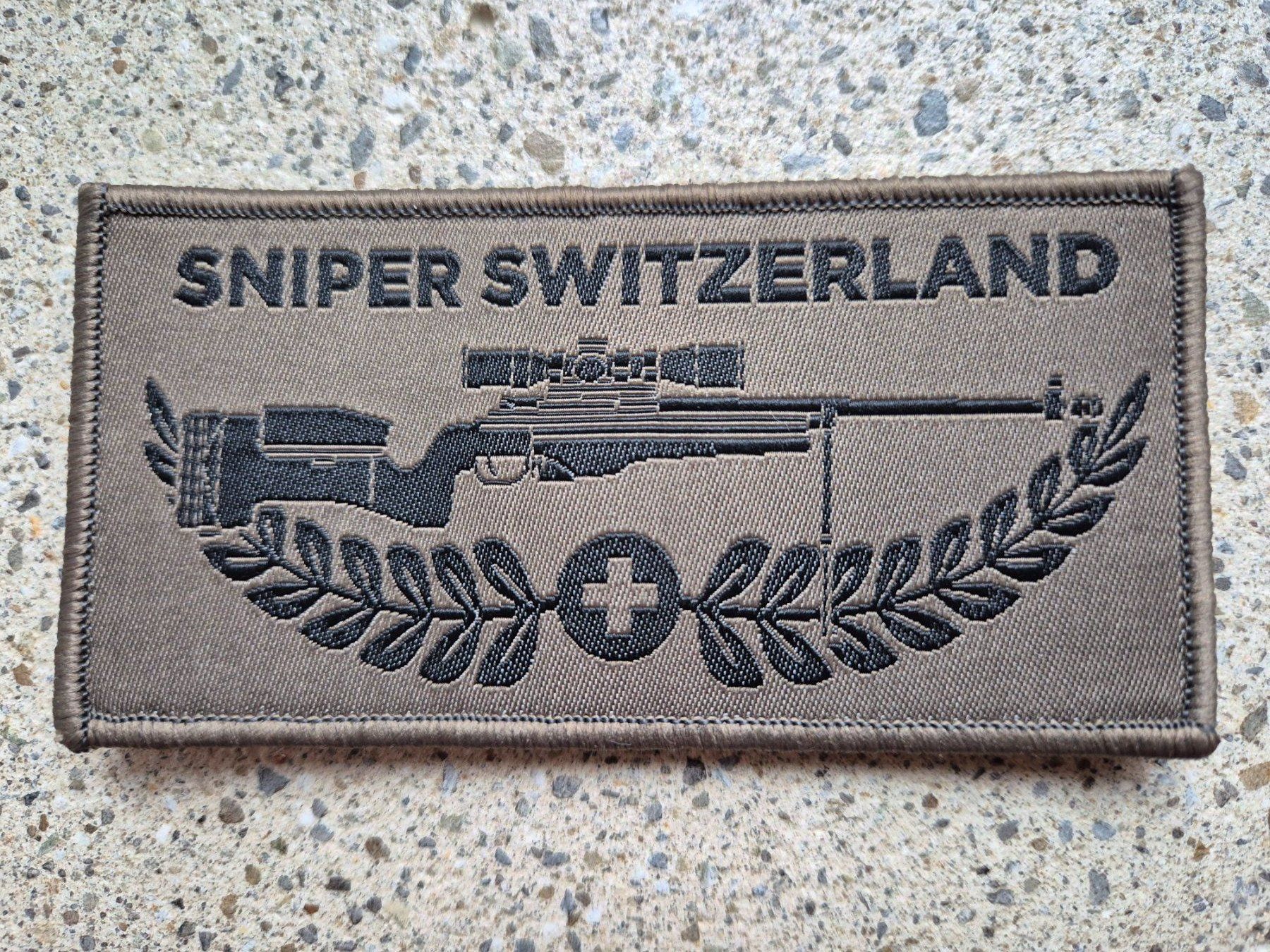 Schweizer Armee Placchette & Badge: *** Badge Scharfschütze schweiz mit klett *** – Nuovo e nell'imballaggio originale da Riedholz venduto da fr_sIruP