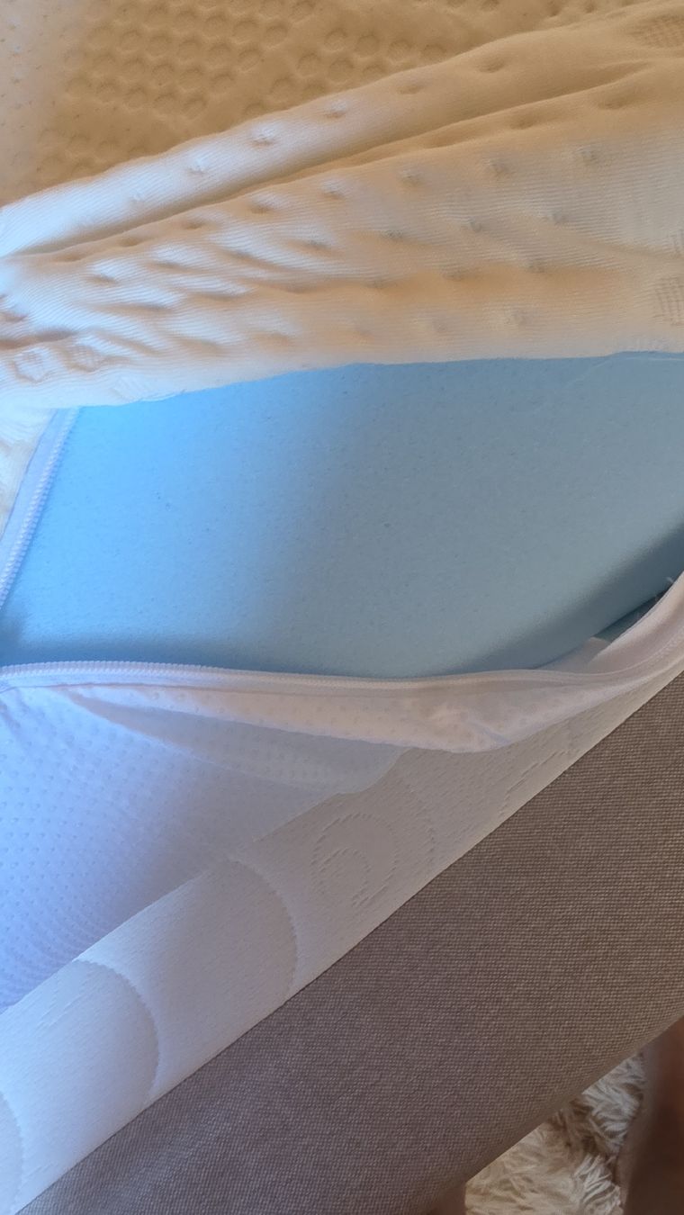 Materassi: Topper 2x2m neuwertig – Nuovo (secondo la descrizione) da Grosswangen venduto da DenChey 2