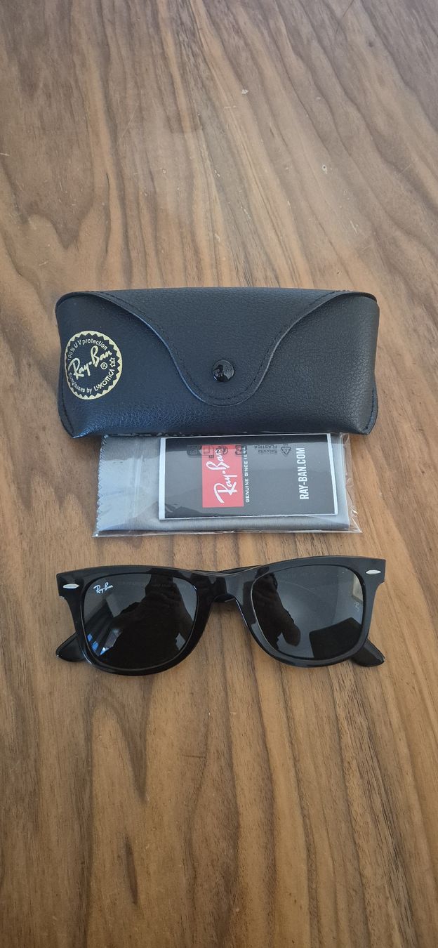 Ray-Ban Brillen & Gläser: Rayban Wayfarer – Neu (gemäss Beschreibung) aus St-Prex von rod_5td5