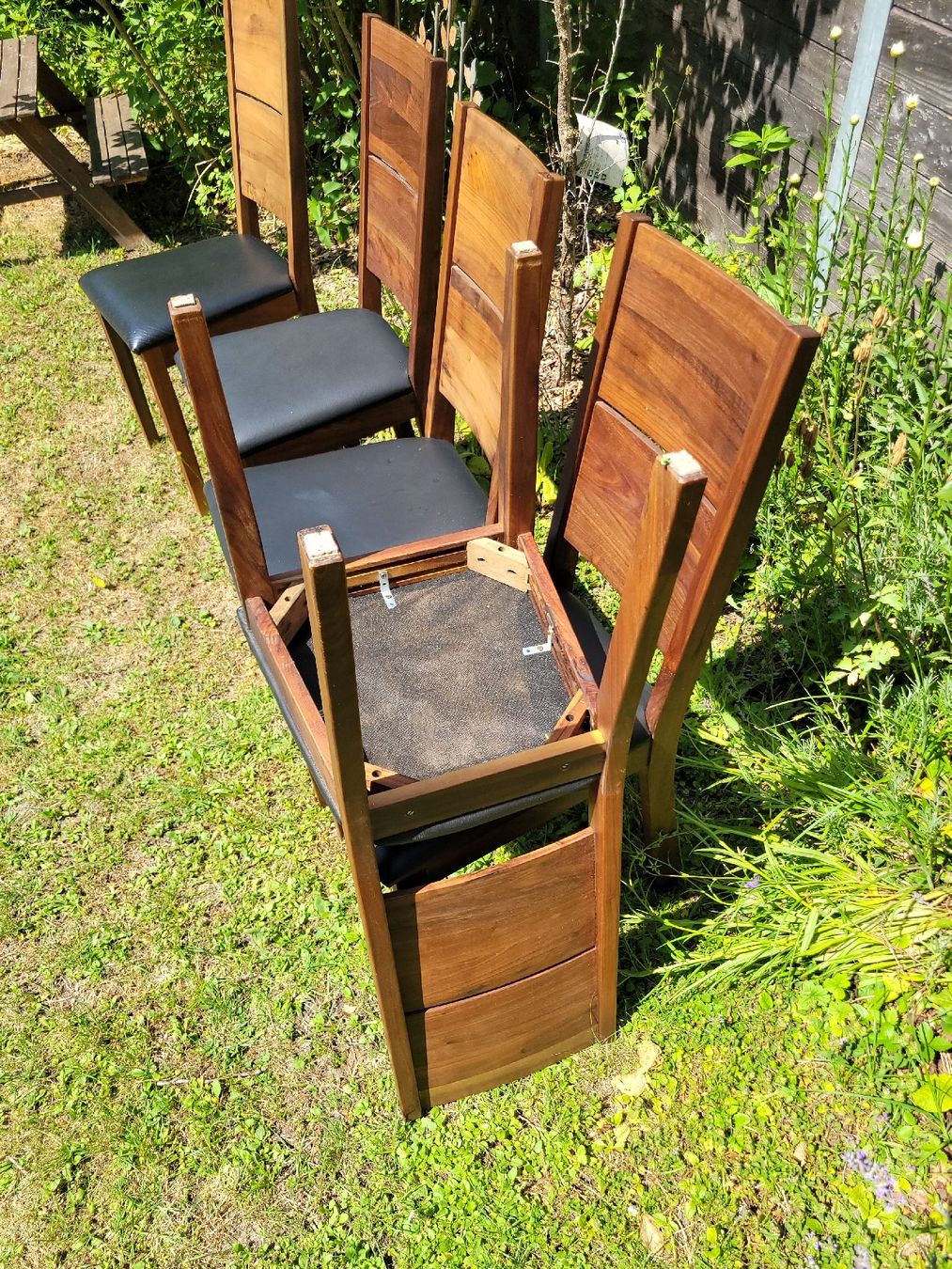 Stühle: Stuhlset Nussbaumholz – Gebraucht aus Schwerzenbach von mat_hw9g 2