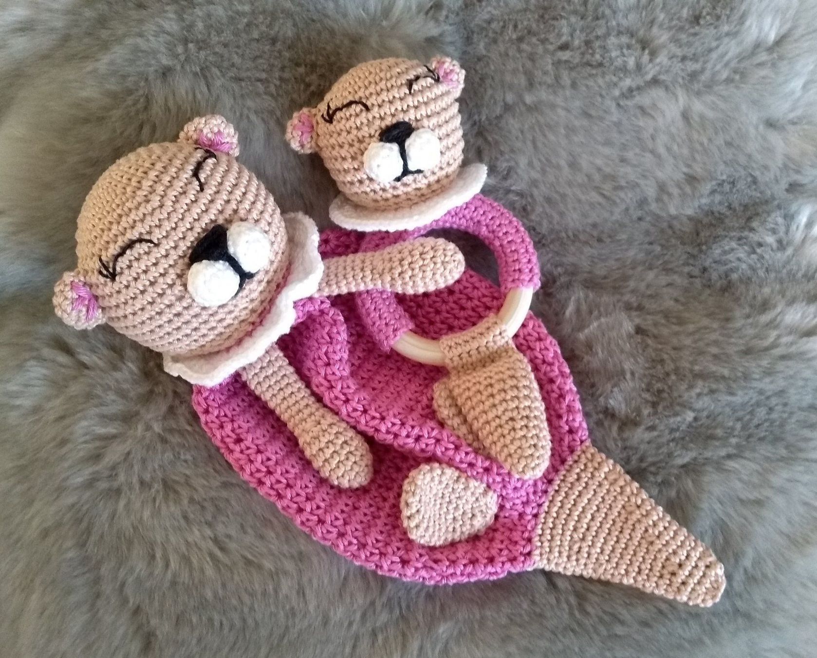 Giocattoli: Otterbaby-Rassel_23 – Nuovo e nell'imballaggio originale da Romanshorn venduto da Octa27 3
