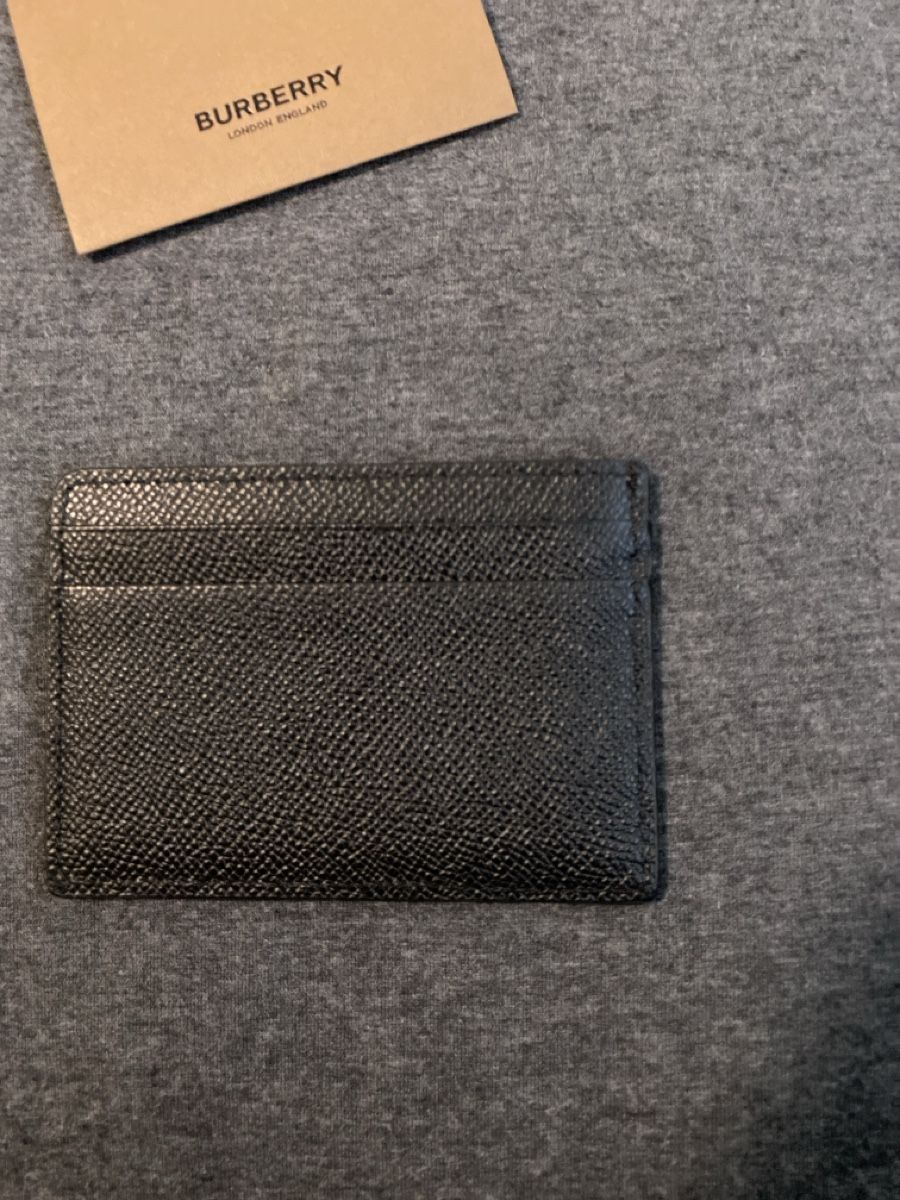 Burberry Brieftaschen: Porte carte burberry – Neu (gemäss Beschreibung) aus Chêne-Bougeries von Carol_gllo 1
