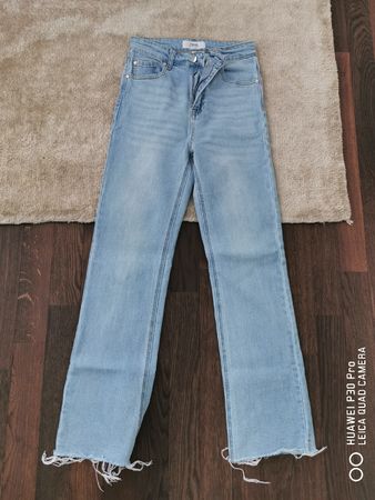 Jeans mit Fransen, Gr. 34/36 Hellblau, Сhiccore, NEU