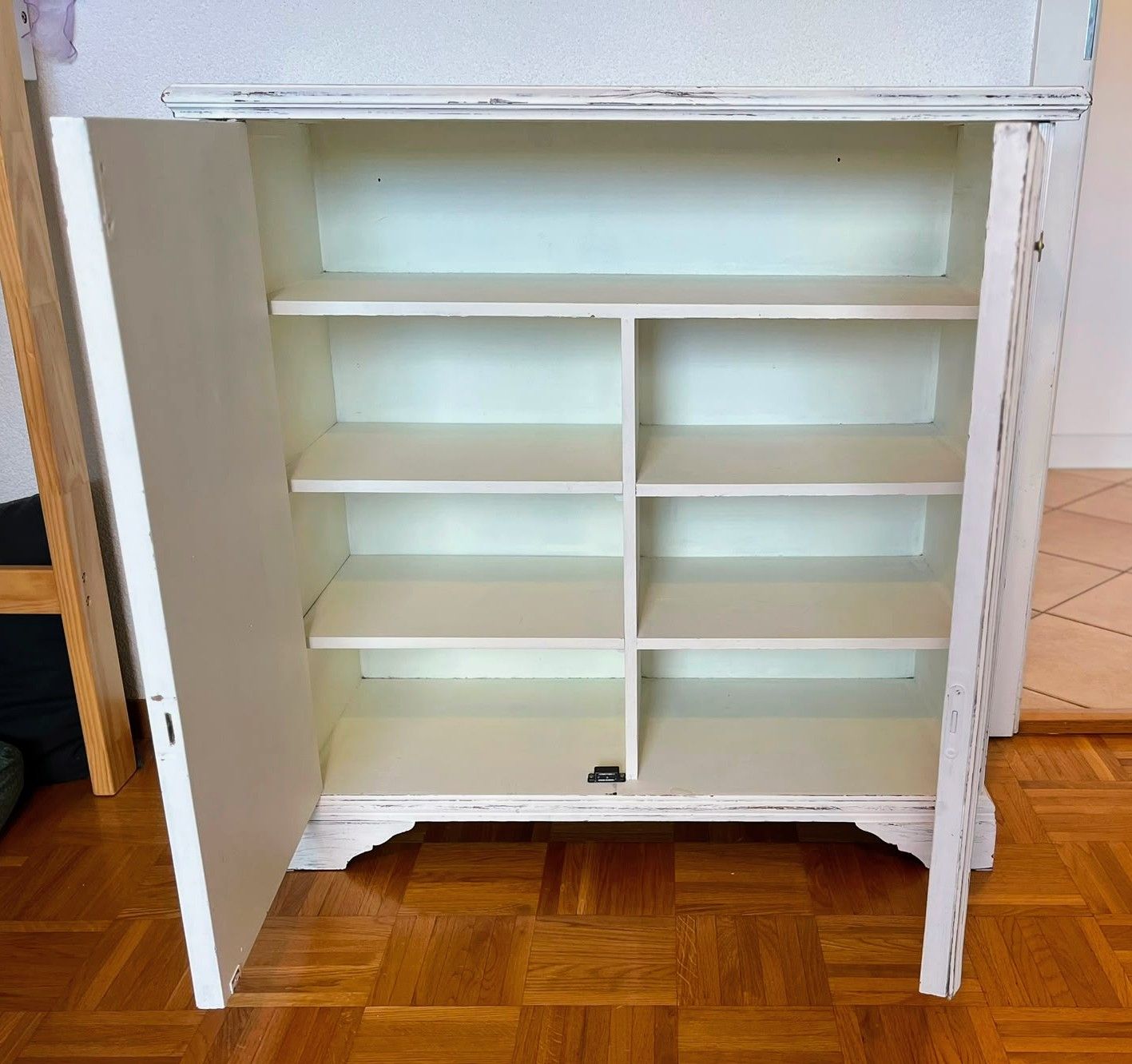 Kommoden: Commode ancienne – Gebraucht aus Forel (Lavaux) von v.jay 1