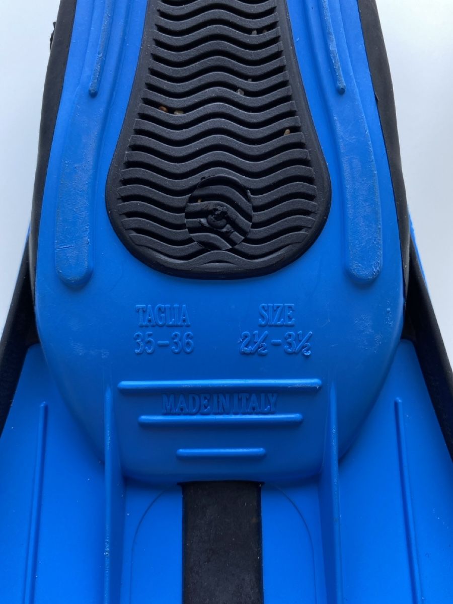 Cressi Pinne, Maschere & Boccagli: Palmes Cressi, bleu, Taille 35-36 – Usato da Corcelles NE venduto da Hugo_W 2