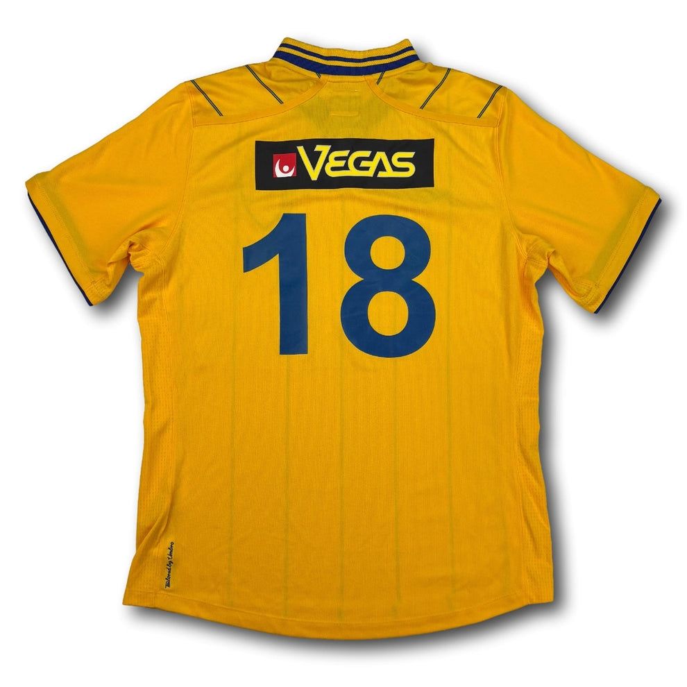 Canottiere & Pantaloni: Schweden - 2012-13 - Heim - M - Umbro – Usato da Bolligen venduto da ToTheJerseyEquipment 1
