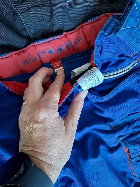 Engelbert Strauss Hosen: Strausshosen kurz – Gebraucht aus Huttwil von Kiwi7480