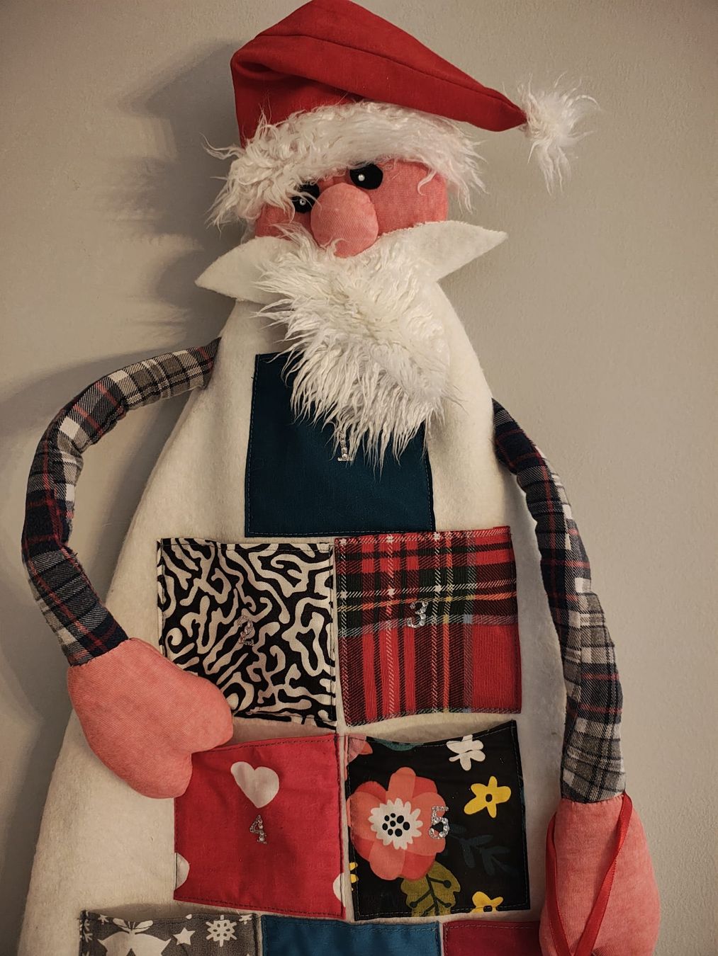 Tutte le decorazioni: Handgemachter Adventskalender - Pachwork – Nuovo e nell'imballaggio originale da Fislisbach venduto da LukMac 1