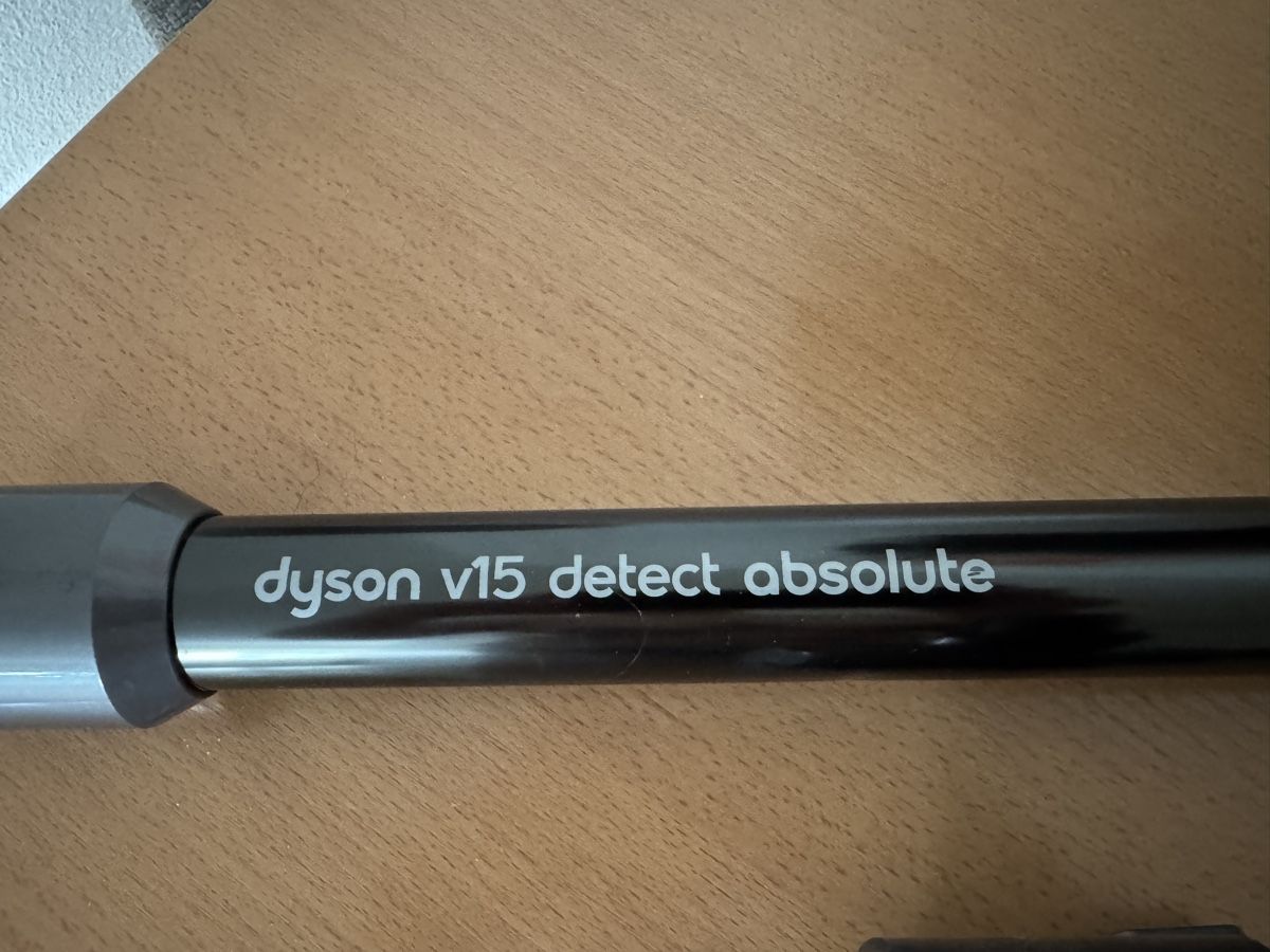 Dyson Aspirateurs & Accessoires: Dyson V15 Detect Absolute Staubsauger  – D'occasion à Küsnacht ZH par IrischkaB 2