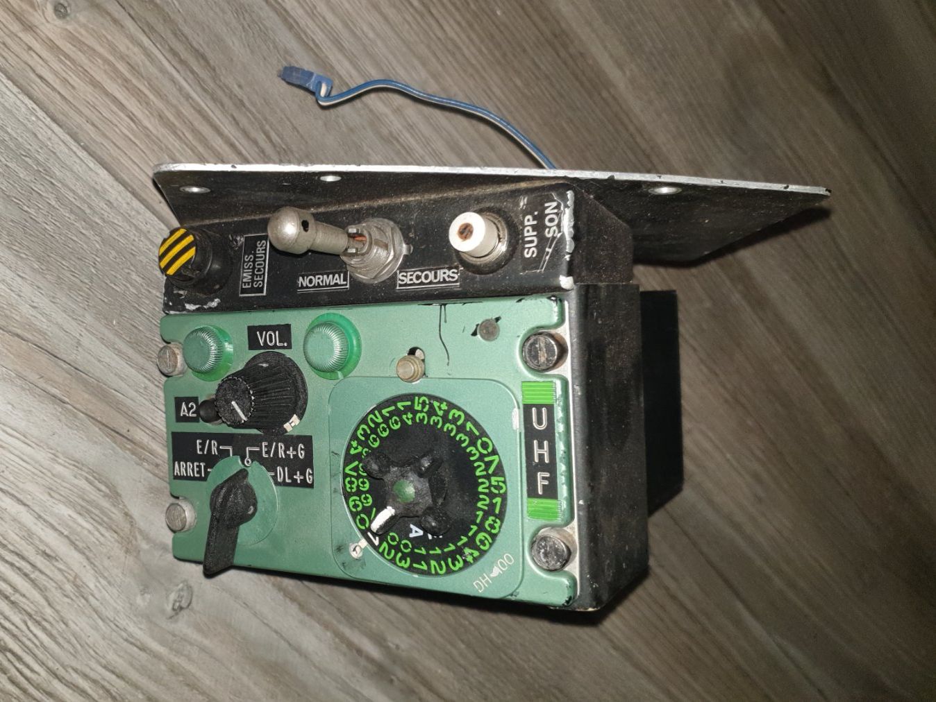Libri: Vampire DH100 UHF-Bediengerät vollst – Usato da Düdingen venduto da 7471