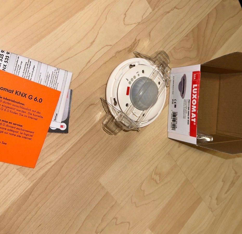 BEG Interruttori: KNX Präsenzmelder PD2 – Nuovo e nell'imballaggio originale da niederhasli venduto da rami016 1