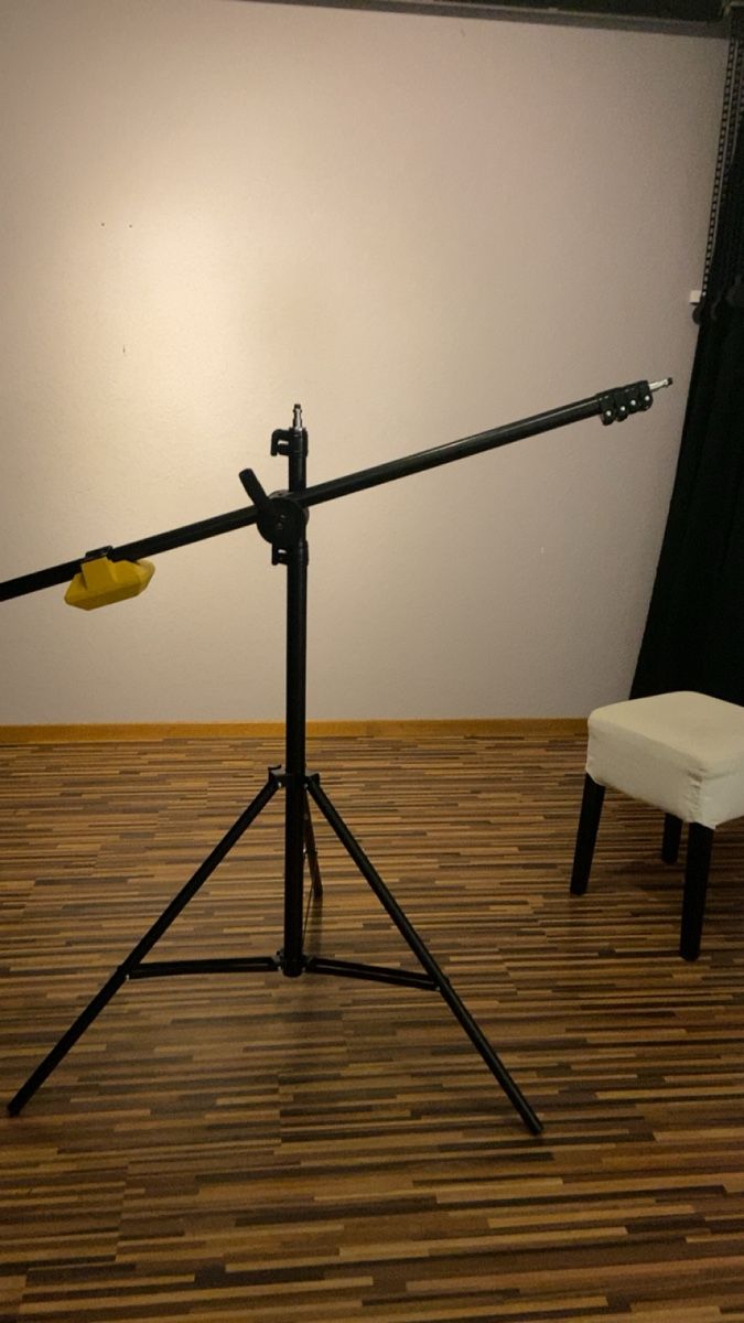 Manfrotto Trépieds & Accessoires: Lampenstativ Galgen – Neuf (Voir description) à Wünnewil par Rohr_Lina 1