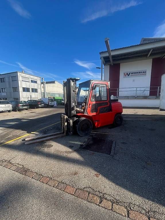 Carrelli elevatori e a forche: Stapler EP CPCD50 - 5 Tonnen - Diesel – Usato da Grüningen venduto da Werk89.zuerich
