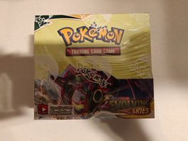 Pokémon Evolving Skies Booster Box Display ab CHF 1.--
