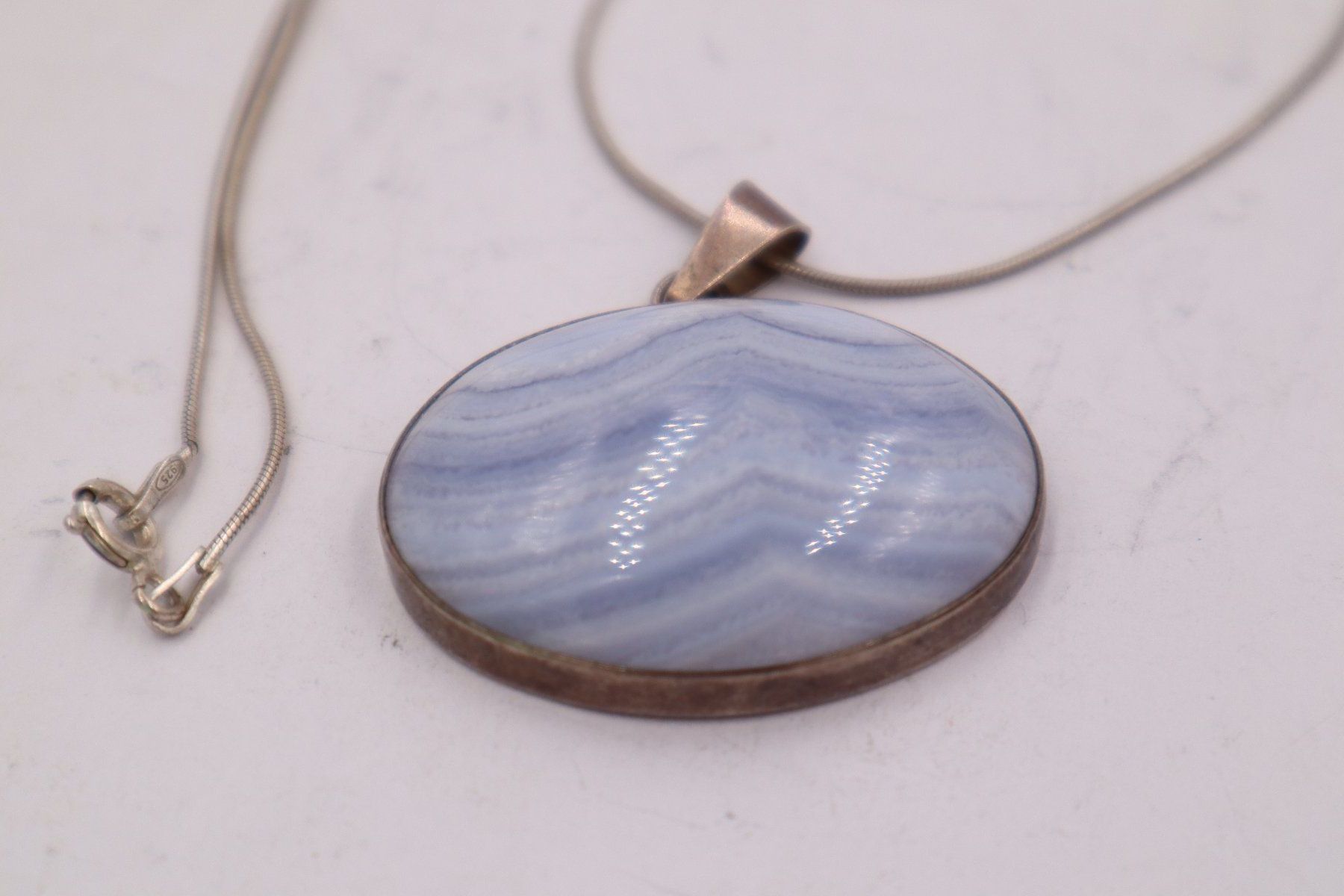 Anhänger: Grosser Silber Anhänger mit Silber Kette, blauer Edelstein – Gebraucht aus Baden von TellsKuchenhaus 8