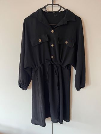 Sommerliches und luftiges Blusenkleid – Schwarz, ca. M/L