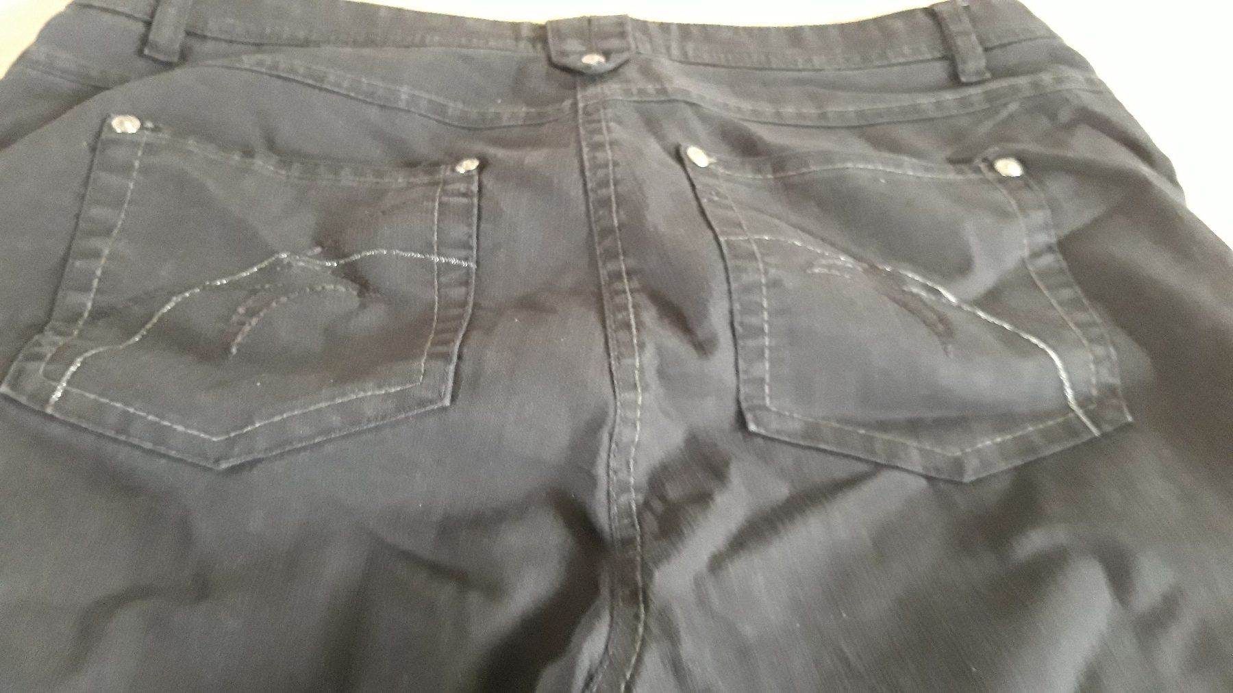 Pantalons: schwarze Hose – D'occasion à wolfertswil par februartag 2