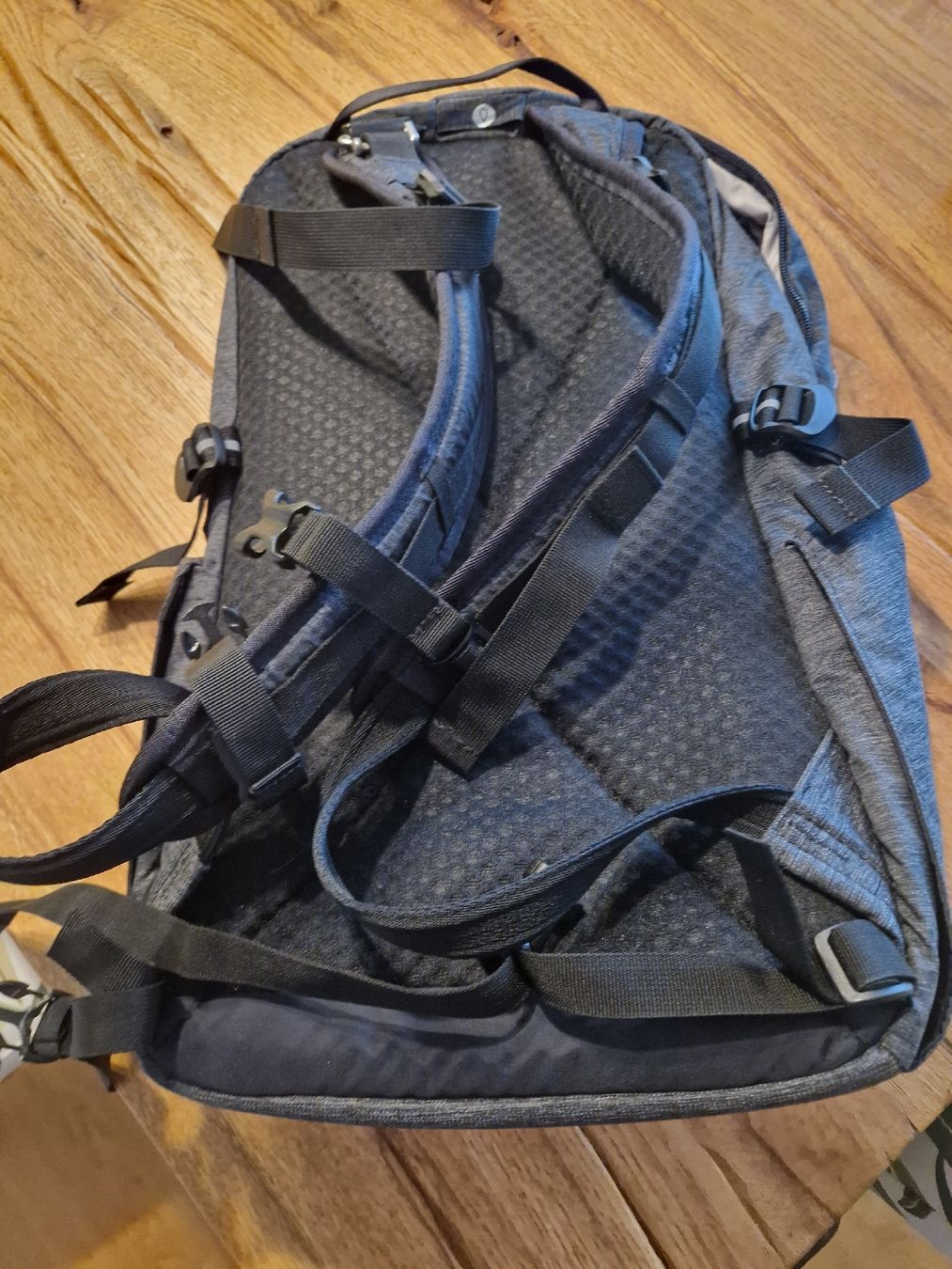 Pacsafe Sacs à dos: Pacsafe Rucksack – Neuf (Voir description) à Windisch par Miom 1