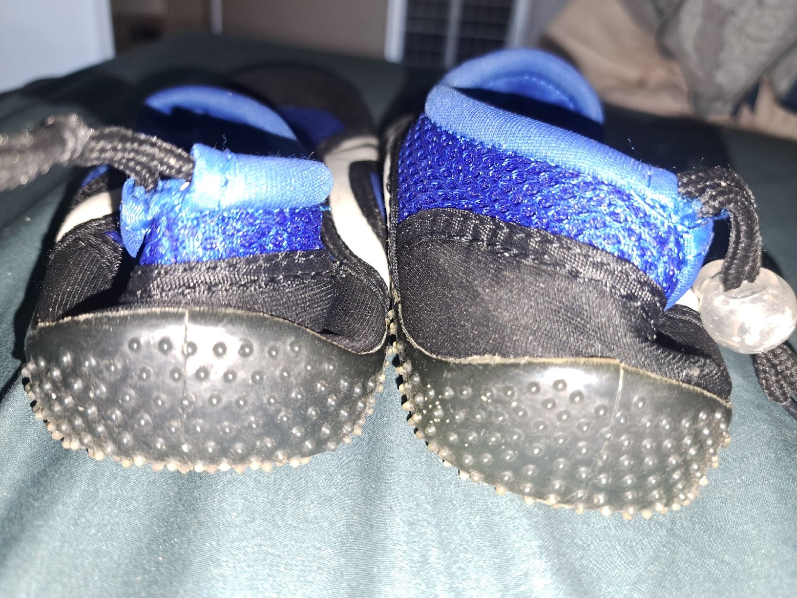 Scarpe per ragazzi: Vicco Badeschuhe Grösse 37 – Usato da Zürich venduto da Arwen60 2