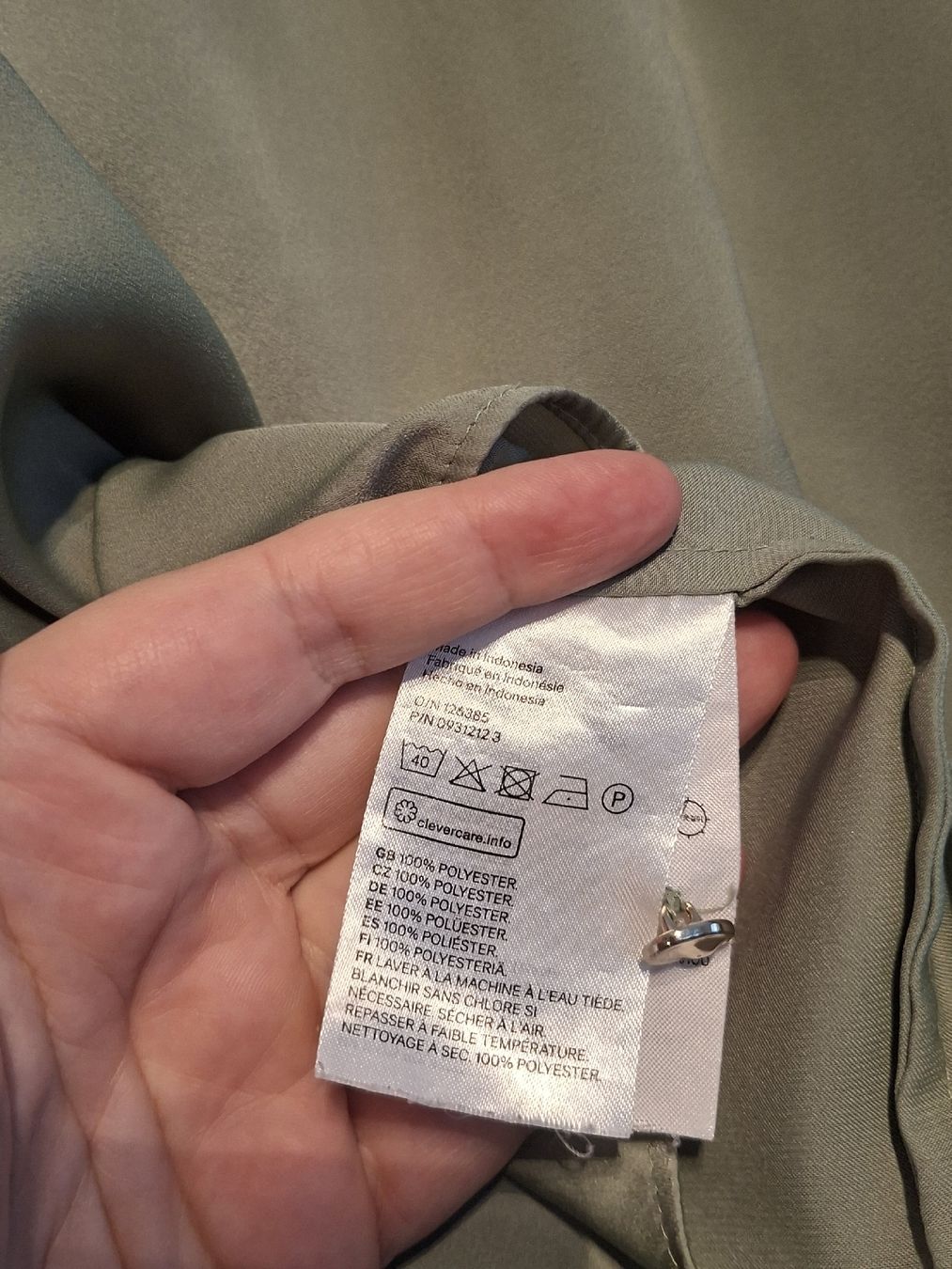 H&M Blusen: Hübsche Bluse von H&M – Gebraucht aus Oberengstringen von Kimchimon 3