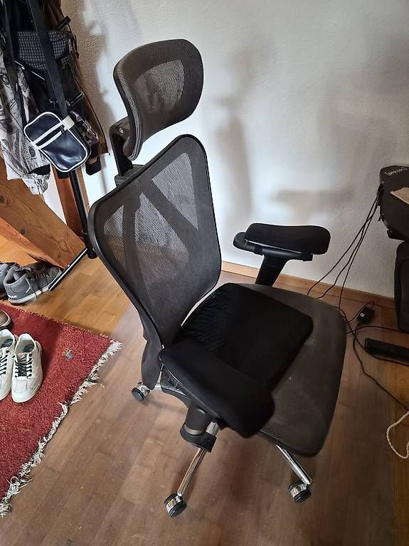 Sedie:  Chaise de bureau ergonomique – Usato da Aigle venduto da led_8nd2