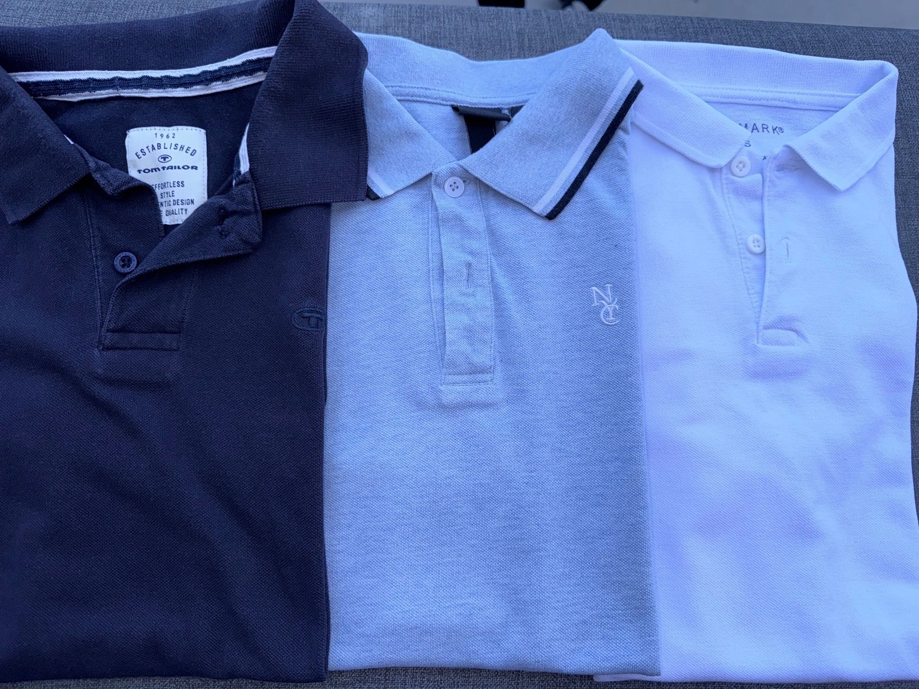 Lotti di vestiti: 3 Herren Poloshirts Gr. S – Usato da Winterthur venduto da britsi