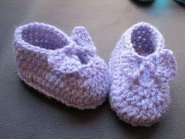 Neue Babyschuhe Slipper  (8 cm)