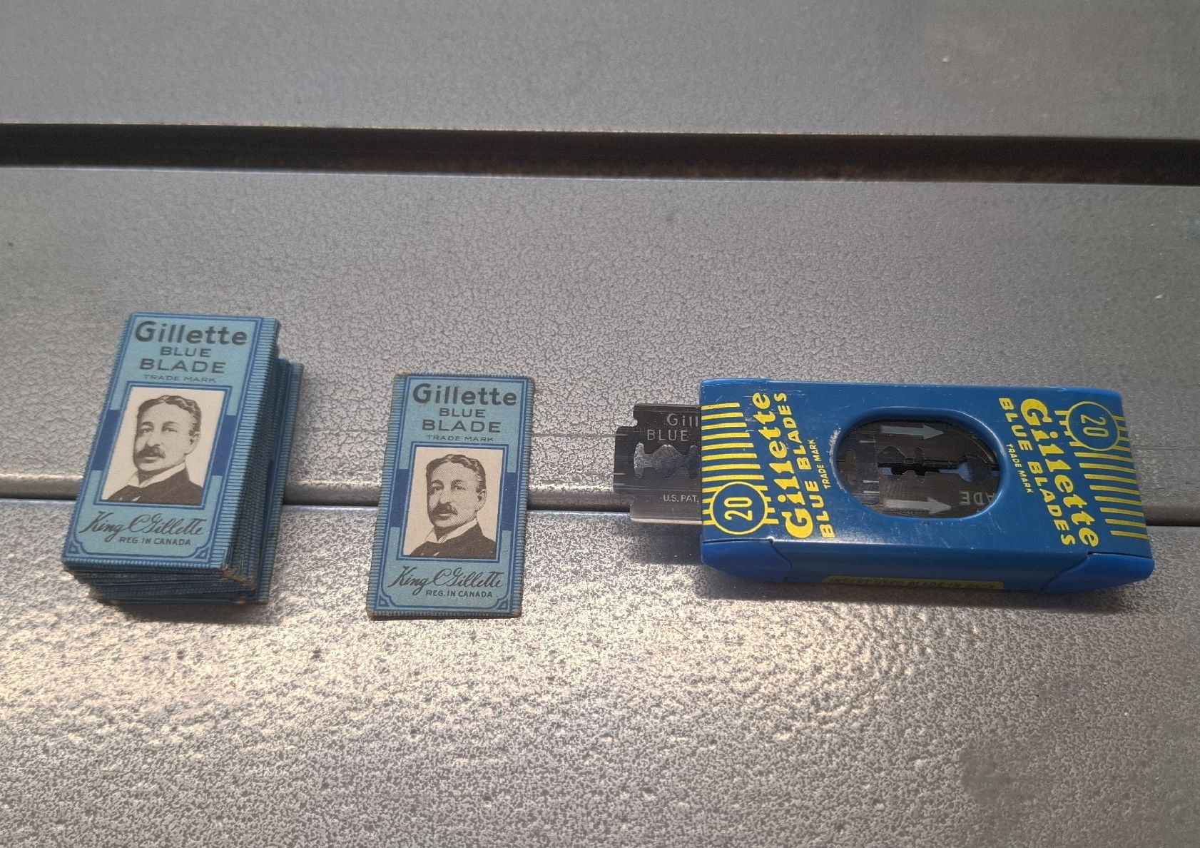 Gillette Rasoi & Lamette da barba: Gilette Blue – Nuovo (secondo la descrizione) da Münchenbuchsee venduto da Kirchen 1