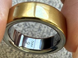 Oura ring gen 4 size 9 + Ladestation (wie neu)