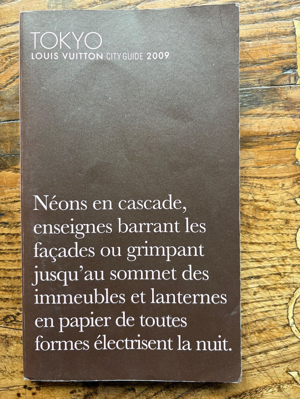 Libri: Louis Vuitton city guide - Tokyo – Usato da Zürich venduto da albertg31 2