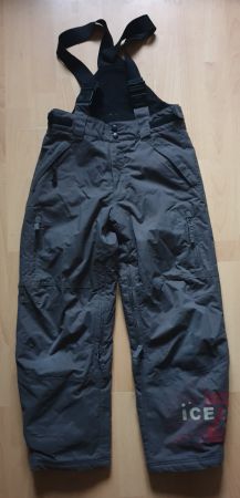 Obscure Snowboardhose Gr. 140 defekt günstig abzugeben