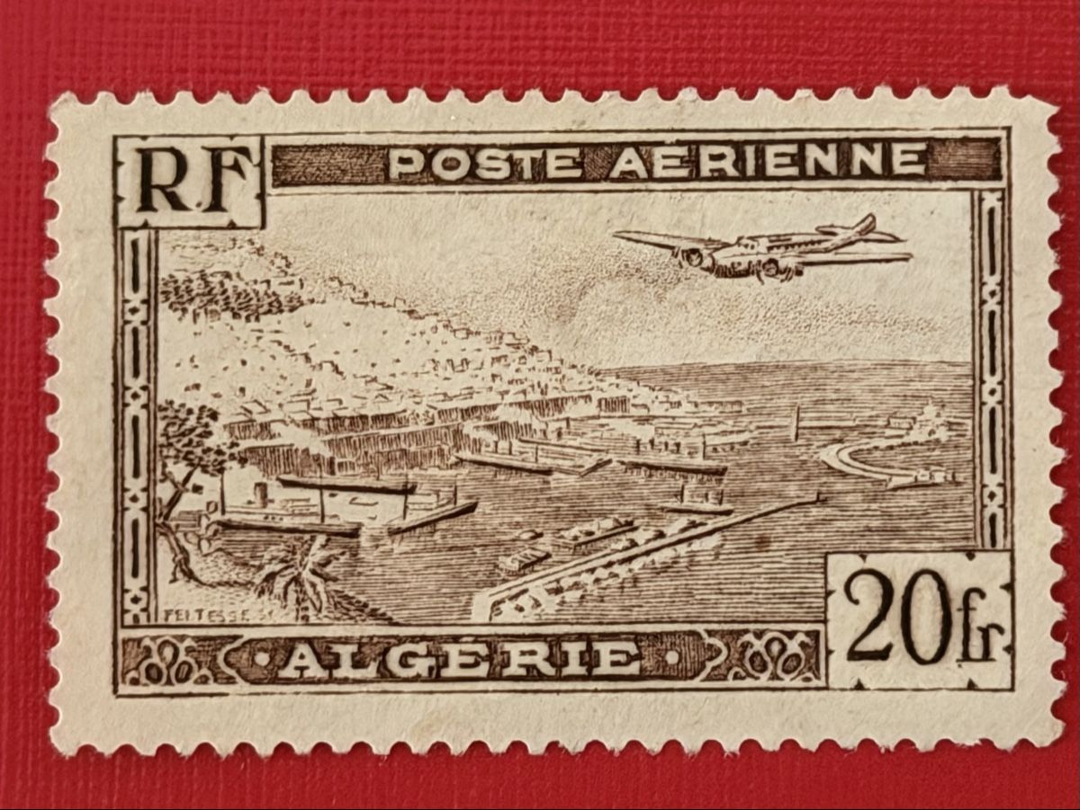 Tutti i francobolli: Timbres aviation - Algérie  – Usato da Petit-Lancy venduto da Solcarm 3