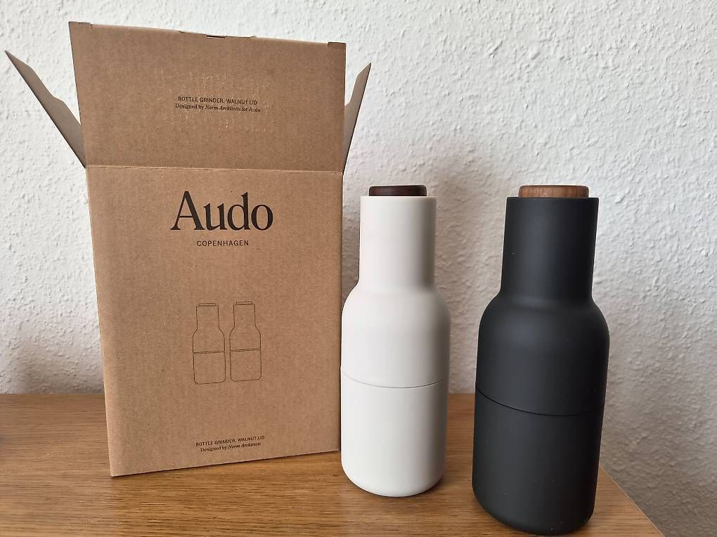 Geschirrsets: Salz- und Pfeffermühle – Neu und originalverpackt aus Olten von Dario78