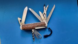 VICTORINOX MESSER MIT HIRSCHHORNSCHALEN NEU!