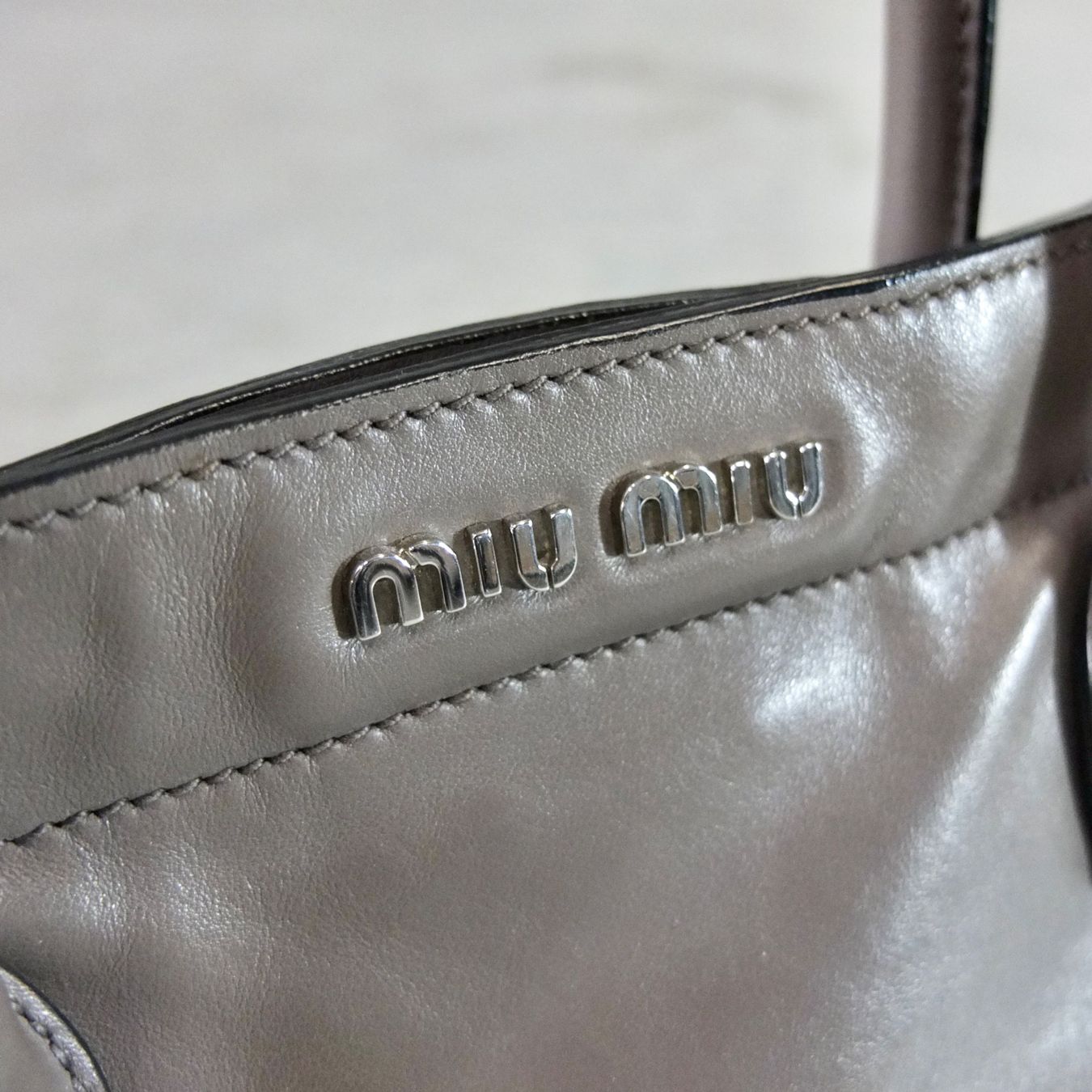 Miu Miu Borse: Miu Miu Handtasche – Usato da Basel venduto da Brocki-auf-dem-Wolf 5