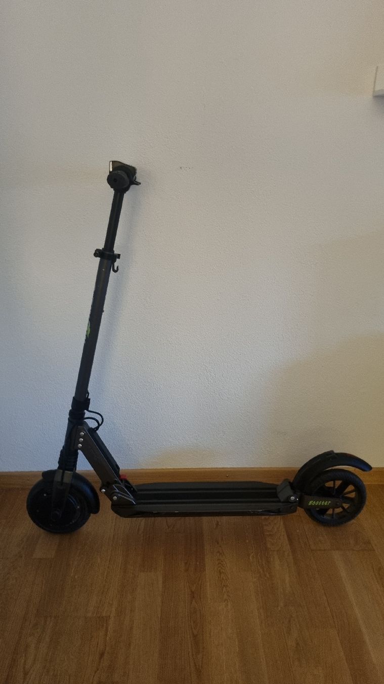 Scooters: E-Scooter E-Twow Booster S – D'occasion à St. Gallen par Naomi290485