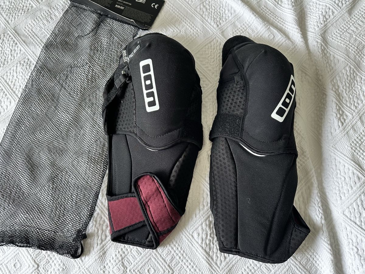 Schutz & Schoner: ION K-Pact Select Knee Pads, Grösse L – Neu (gemäss Beschreibung) aus Thalwil von Thommy_nau