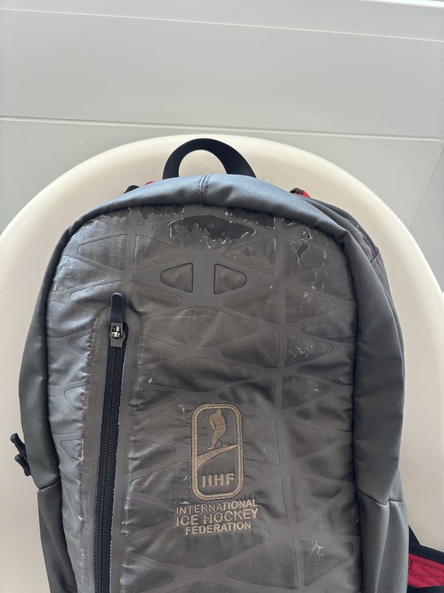 Nike Rucksäcke: IIHF Hockey Nike backpack – Gebraucht aus Lugano von fca_bfs9 3