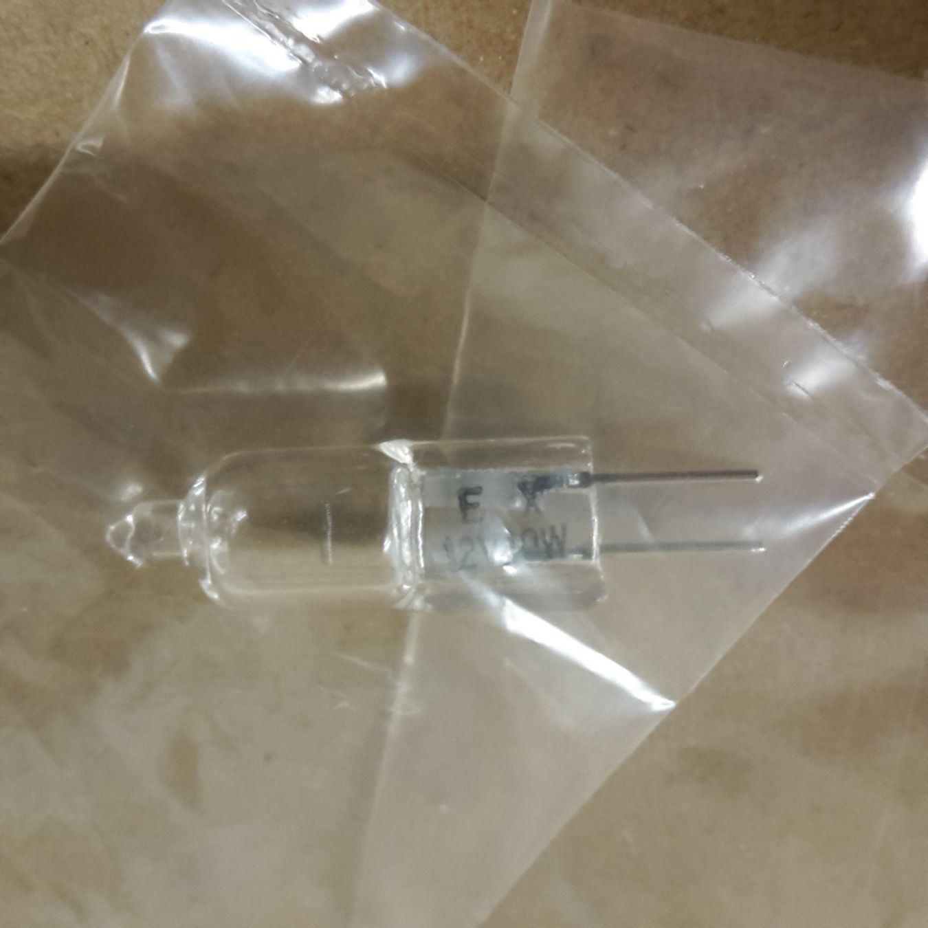 Osram Lampade: Halogen Einbau Set, 9er Spot, Neu, Top – Nuovo (secondo la descrizione) da Bergdietikon venduto da Hyundai16v 6